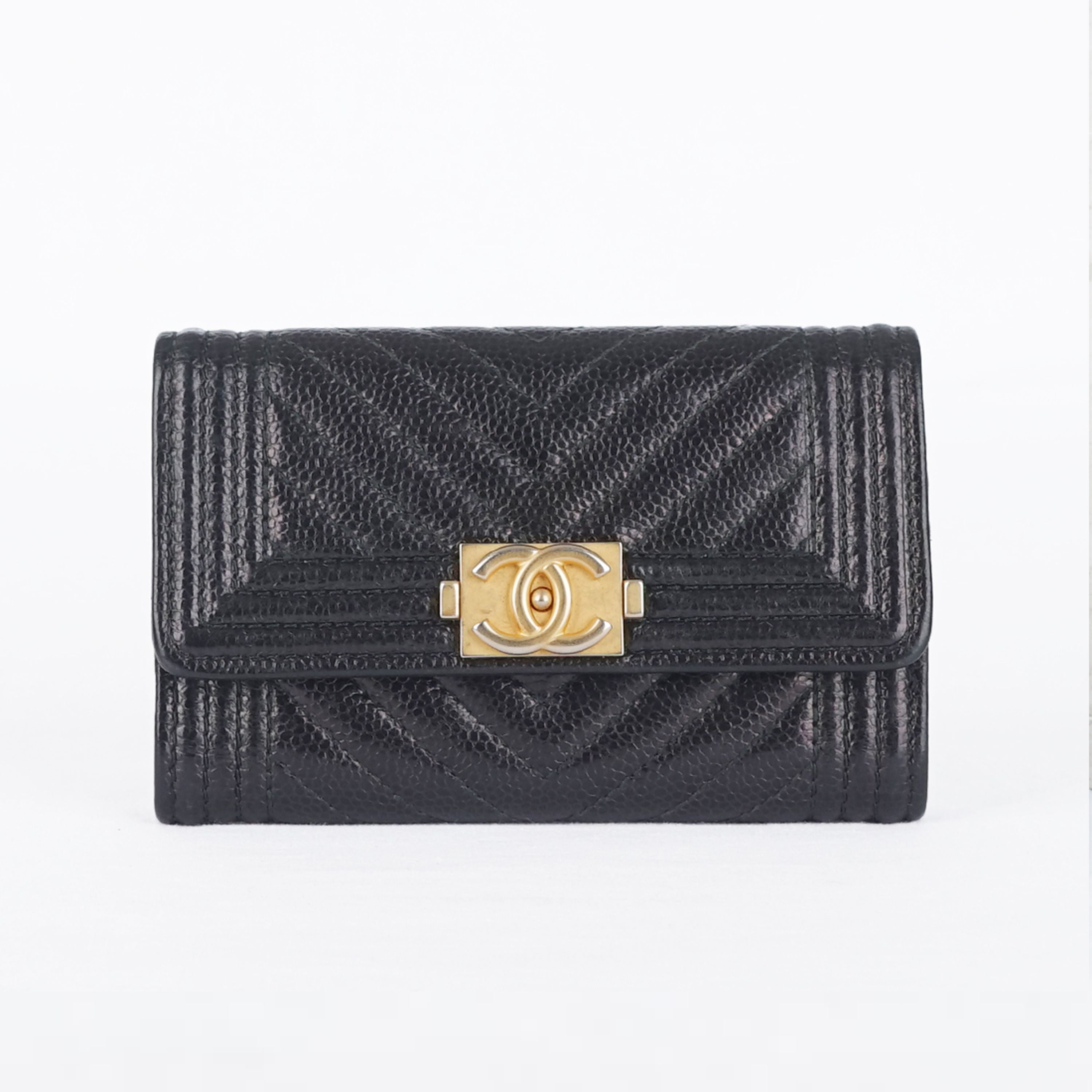 CHANEL Vintage Chevron Caviar Boy Card Wallet Gold A80603 (Size 25)