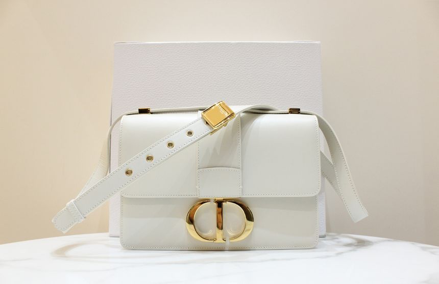 CHANEL Montaigne 30 Latte Gold Medium Shoulder Crossbag M9203 S Grade