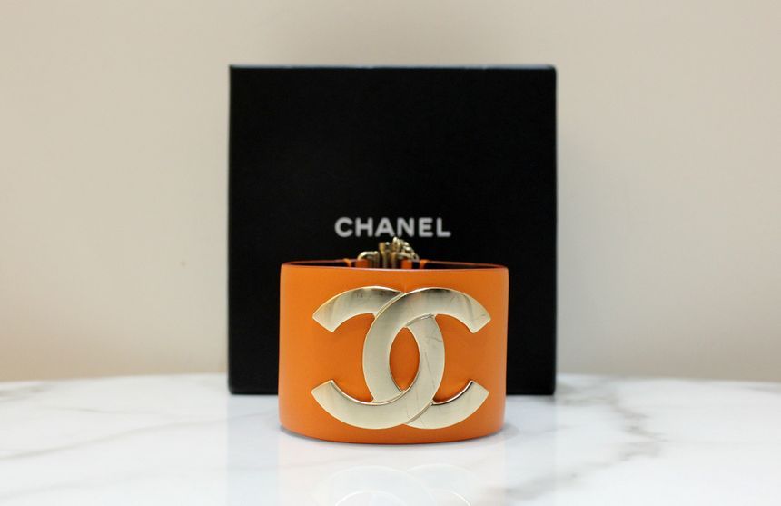 CHANEL Orange Gold Bangel Bracelet M Size A Grade [Product Number]