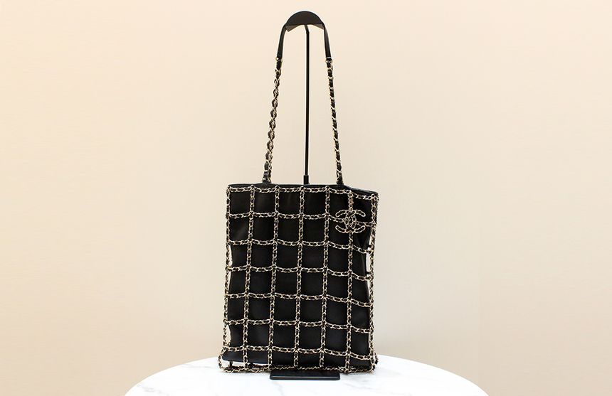 CHANEL 21 Season Lambskin Black Chain Shopping Bag Shoulder Bag 29th AS1383 A+ Grade