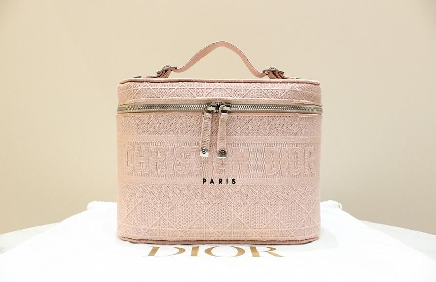Dior Travel Vanity Case Pink Tote Bag S5480 SKU