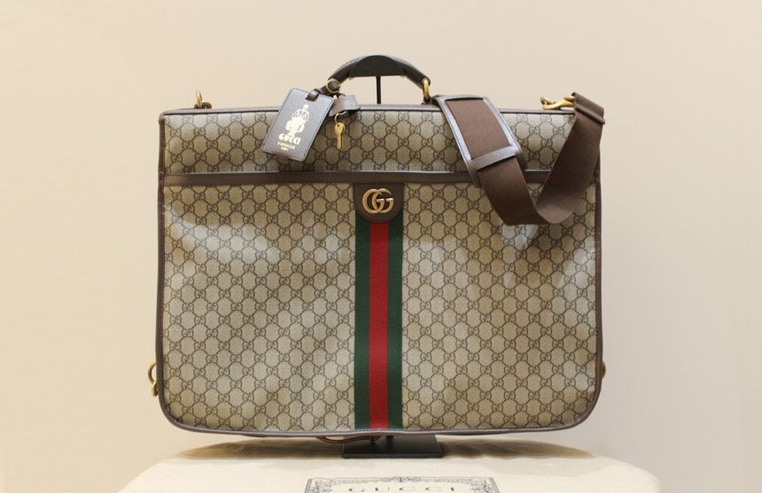 Gucci Supreme Beige Ebony Garment Suitcase Tote & Shoulder Bag 700375 S Grade [Fashionable]