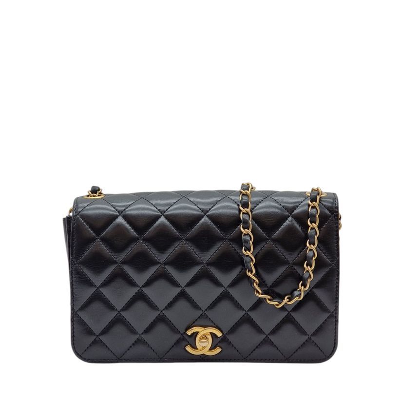 CHANEL Classic Lambskin Season Flap Shoulder Bag (Medium) CHB022143