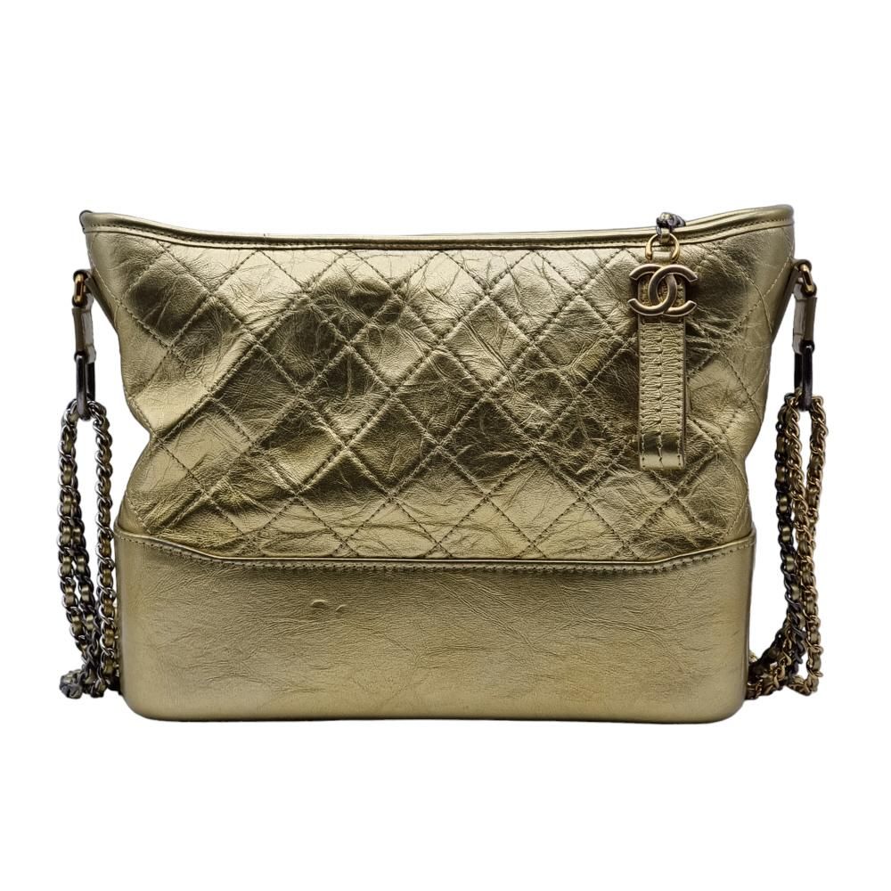 CHANEL Classic Quilted Hobo Bag Size 23 - Medium