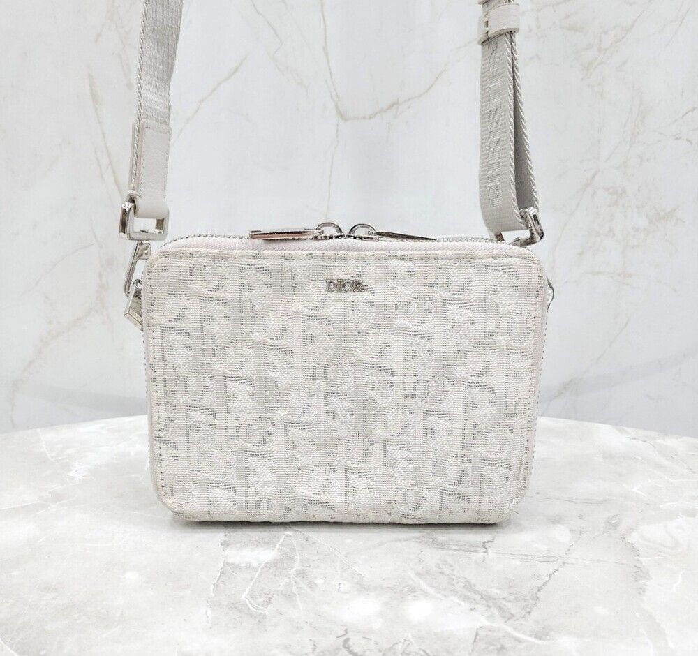 Dior White Jacquard Strap Zipper Pouch Crossbody 20BBC119YSE