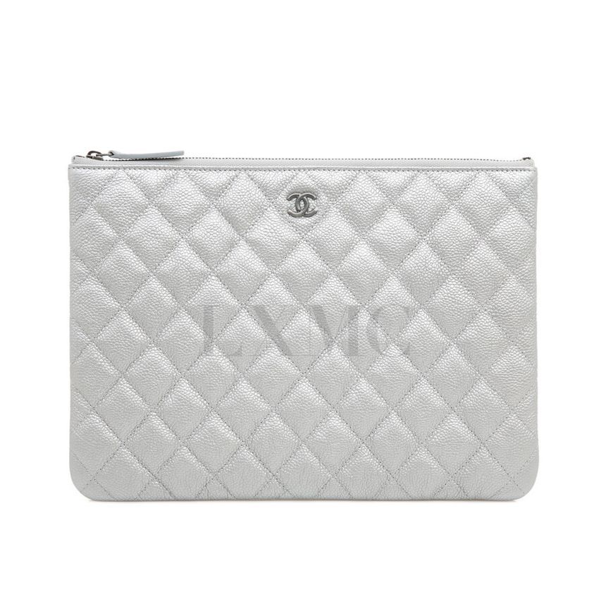 CHANEL Limited Caviar Clutch in Metallic Silver Pouch [SKU: One Size]