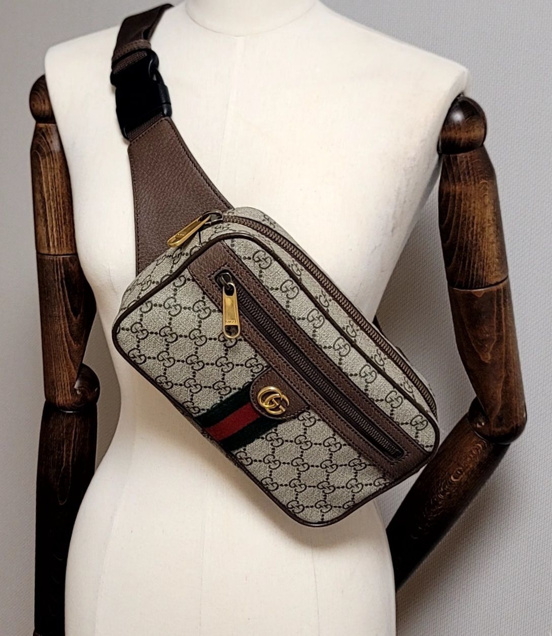 Gucci GG Supreme Belt Bag 574796