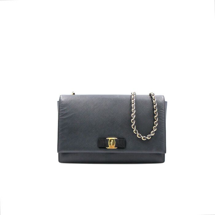 Salvatore Ferragamo Large Shoulder Crossbody Bag 21 E481