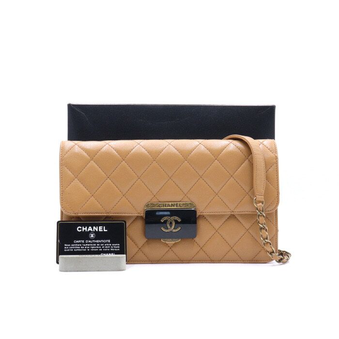 CHANEL Large Flap Chain Shoulder Bag with Crossbody Option A93222