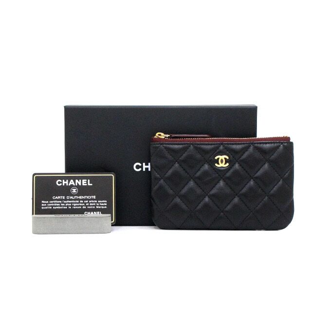 CHANEL Classic Black Lambskin Card Wallet with Gold CC Detail A82365