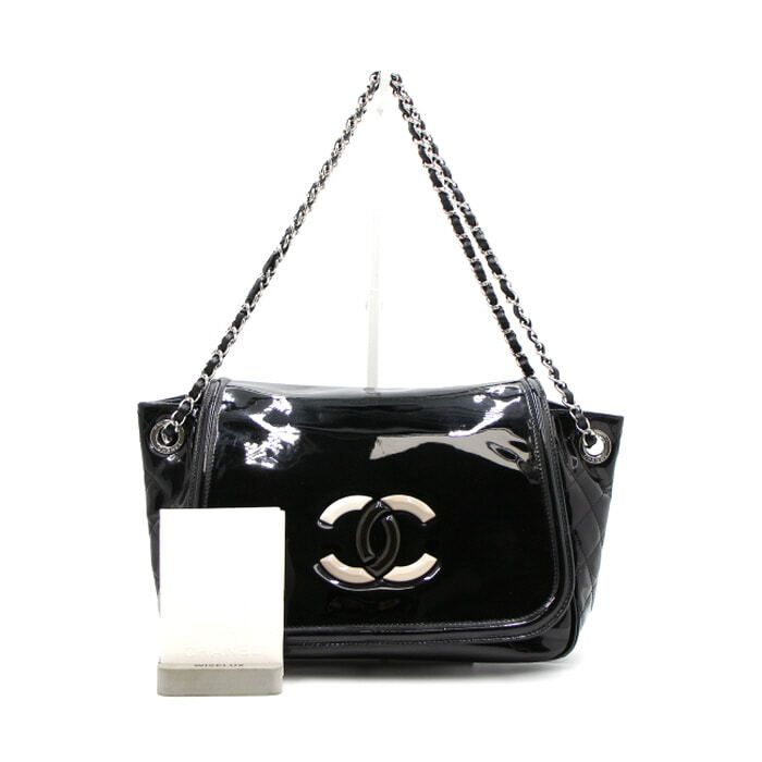 CHANEL Black Patent Lipstick Accordion Flap Chain Shoulder Bag AA16301