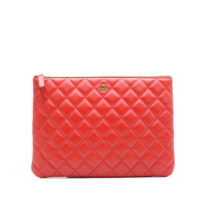 CHANEL Classic Lambskin New Medium Clutch Bag A82545