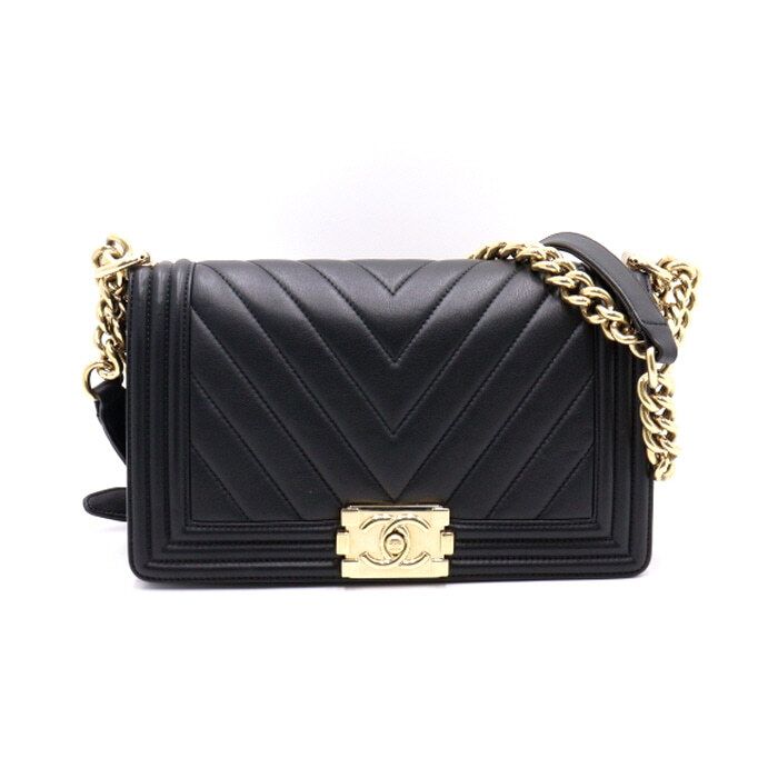 CHANEL Black Lambskin Chevron Medium Flap Chain Shoulder Bag A67086