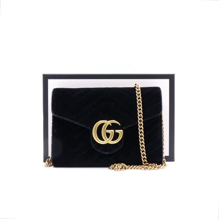 Gucci GG Mini Matelass Velvet Shoulder Bag with Chain Detail aa24723