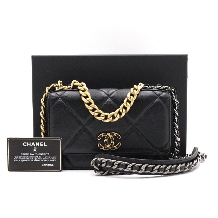 CHANEL Chain Shoulder Bag Crossbody AP0957 19 WOC (SKU: aa40824)