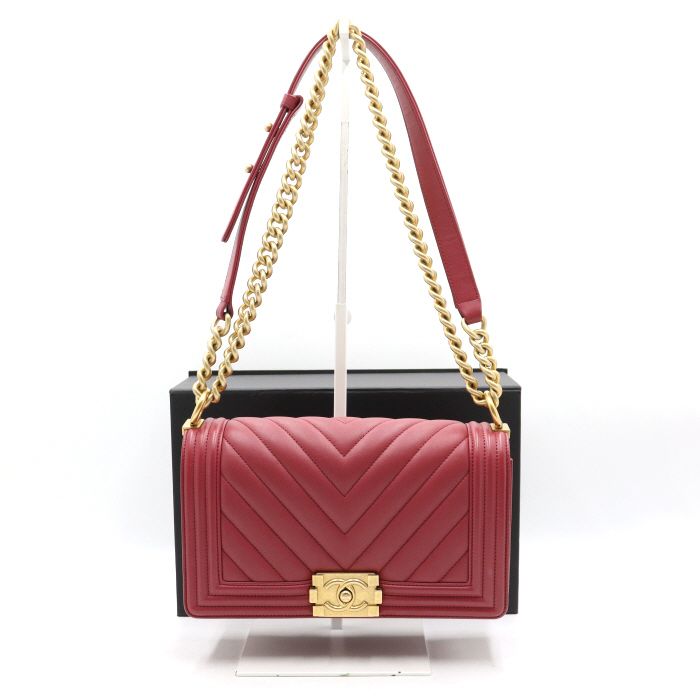 CHANEL Chevron Medium Flap Gold Chain Shoulder Bag A67086