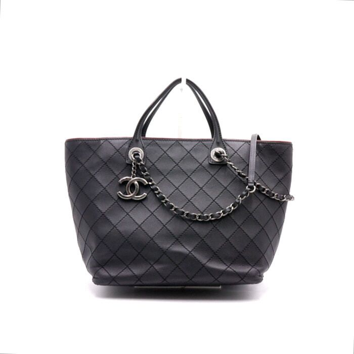 CHANEL Black Quilted Stitch Shopping Tote Shoulder Bag with CC Logo aa28512