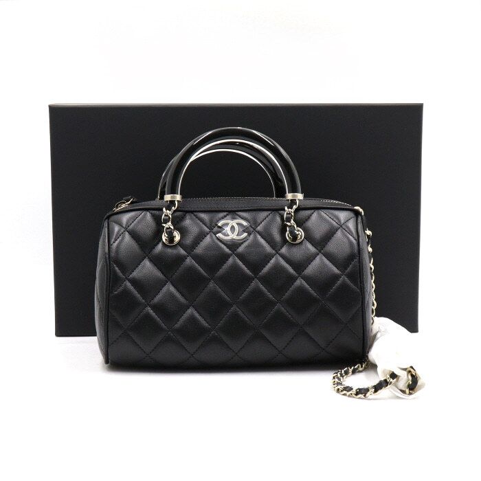 CHANEL Black Lambskin Gold CC Logo Chain Top Handle Tote Bag Shoulder Bag Crossbody Bag AP4411 Season 25