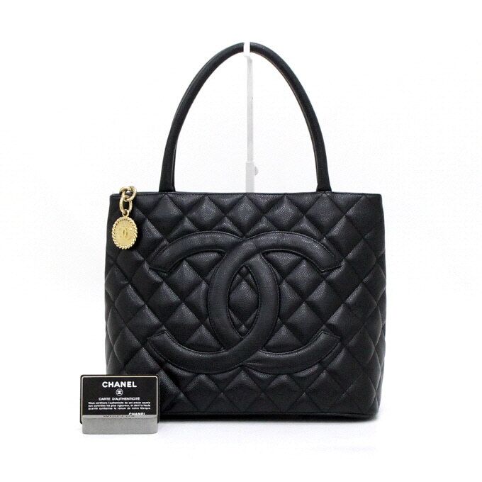 CHANEL Timeless CC Black Caviar Coin Medal Tote Bag A01804