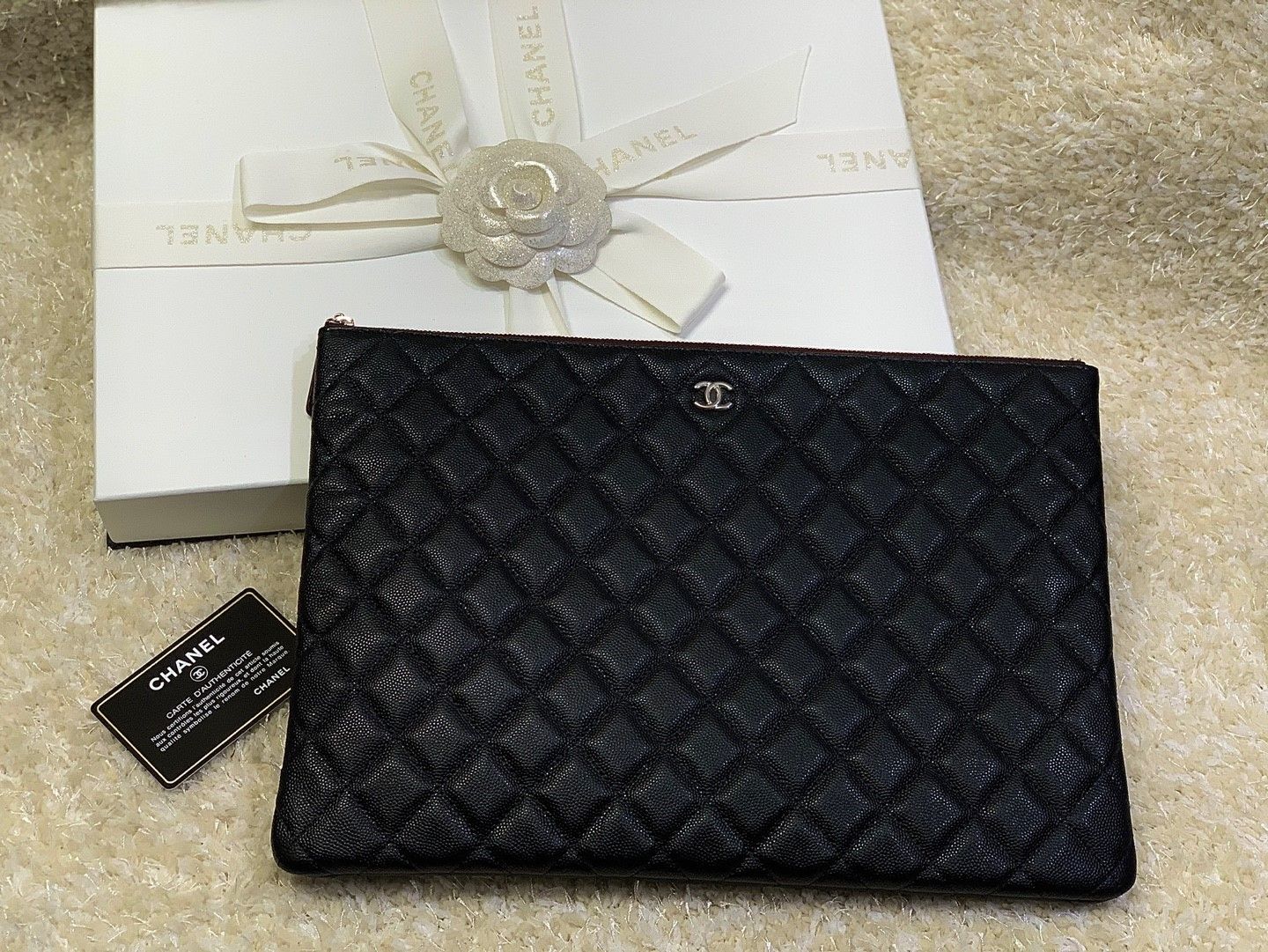 CHANEL Classic Clutch Caviar Large 5395134159