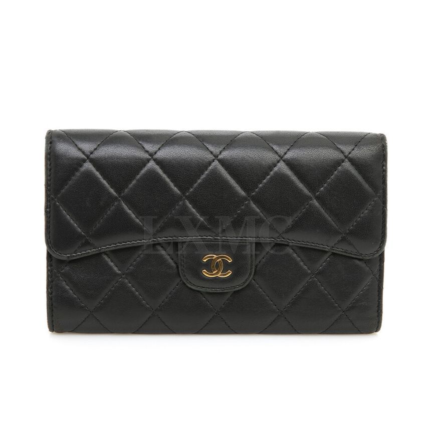 CHANEL Classic Lambskin 3-Fold Flap Wallet A31506