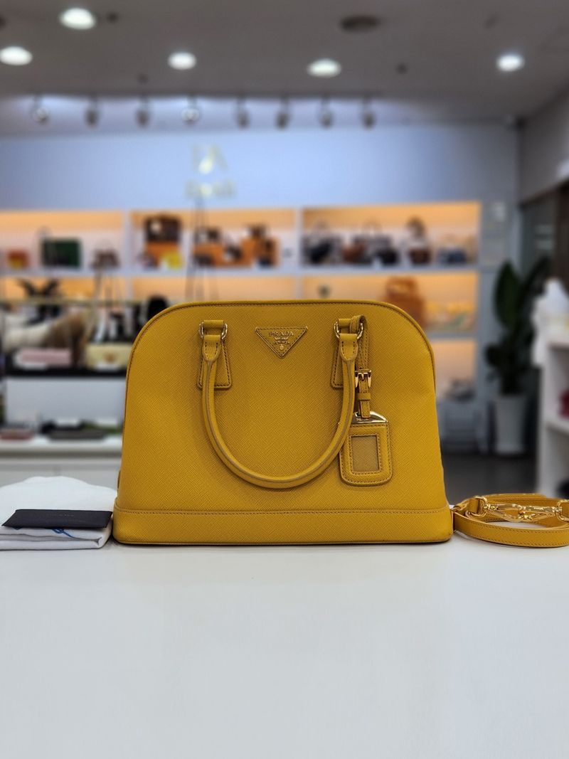 Prada Lux Top Handle Tote & Shoulder Bag BN2567