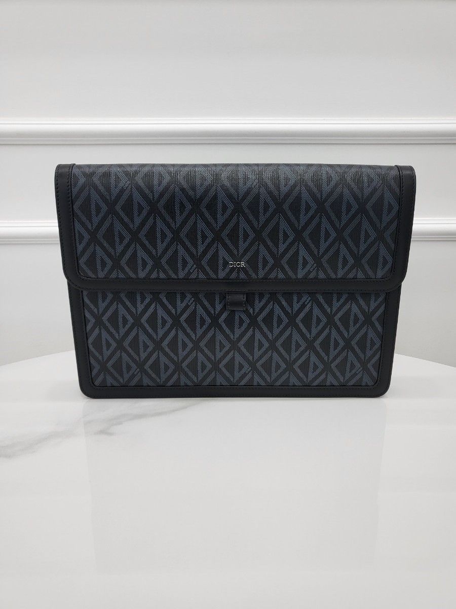 Dior A4 Flap Pouch 2ESCA437CDP