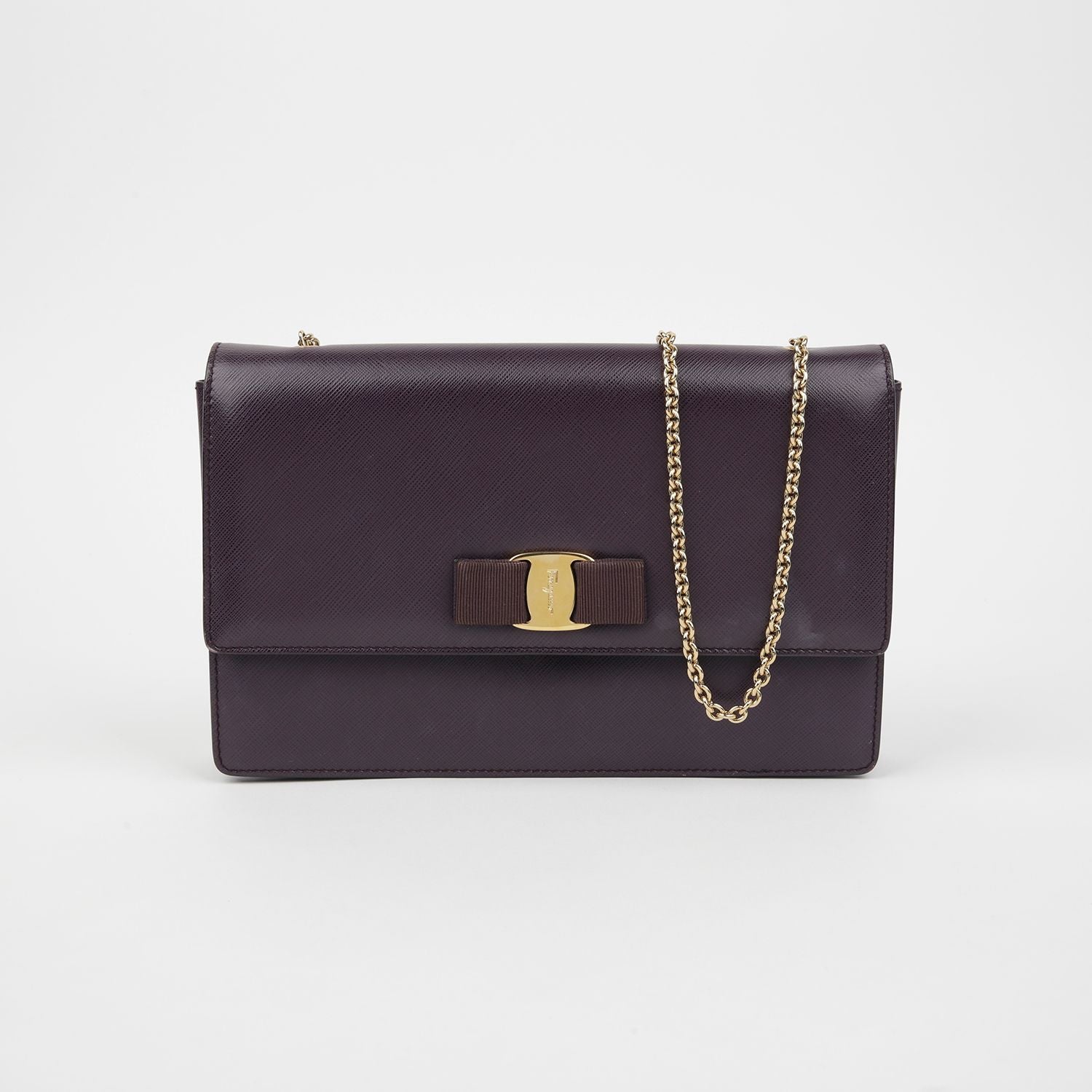 Salvatore Ferragamo Chain Shoulder Crossbag 21 D855