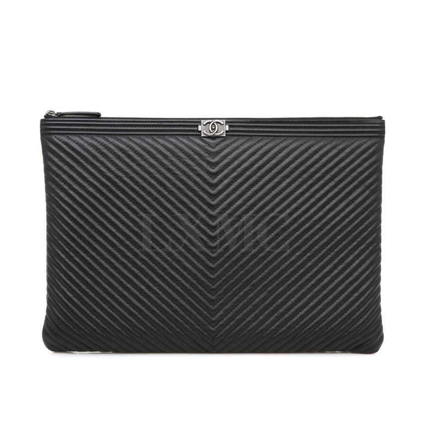 CHANEL Chevron Boy Clutch Black Zipper Pouch A84406