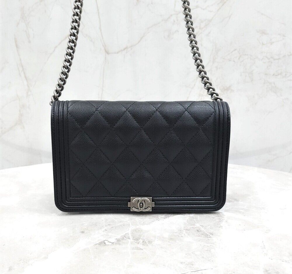 CHANEL Caviar Boy Bag AP1117