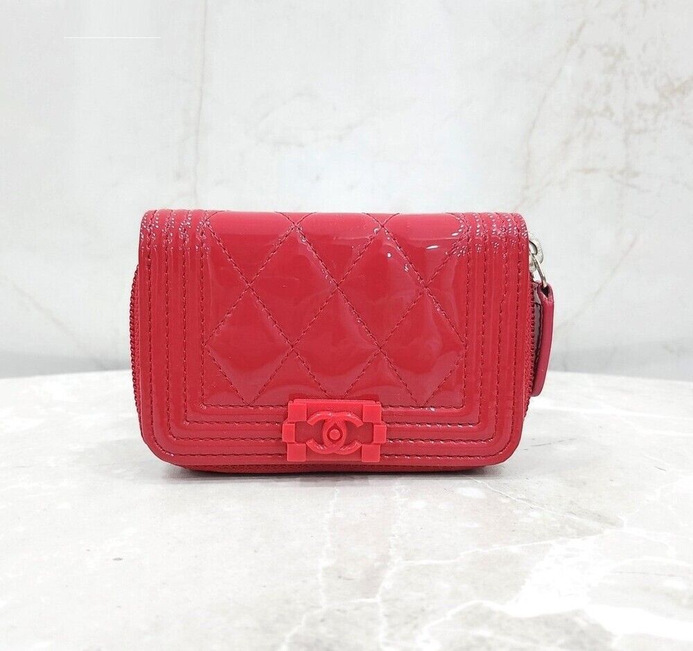 CHANEL Enamel Pink Chevron Zipper Card Wallet SKU123