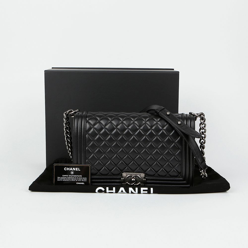 CHANEL Large Shoulder Crossbody Bag A92193 - SKU 23
