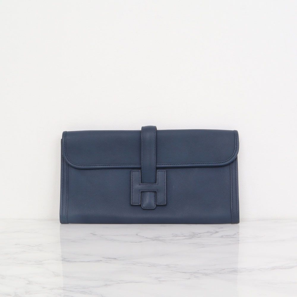 Hermes Elegant Clutch Bag with Engraving H077838