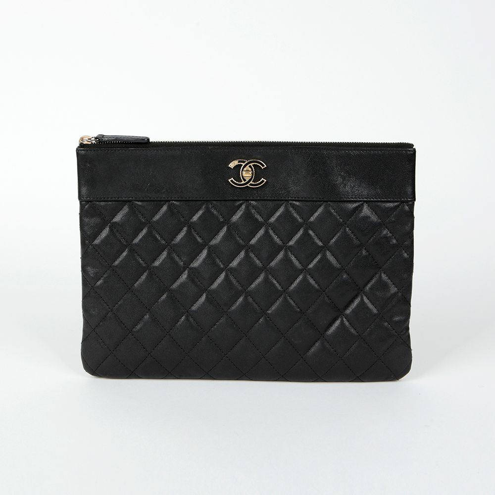 CHANEL Mademoiselle New Medium Clutch A80992