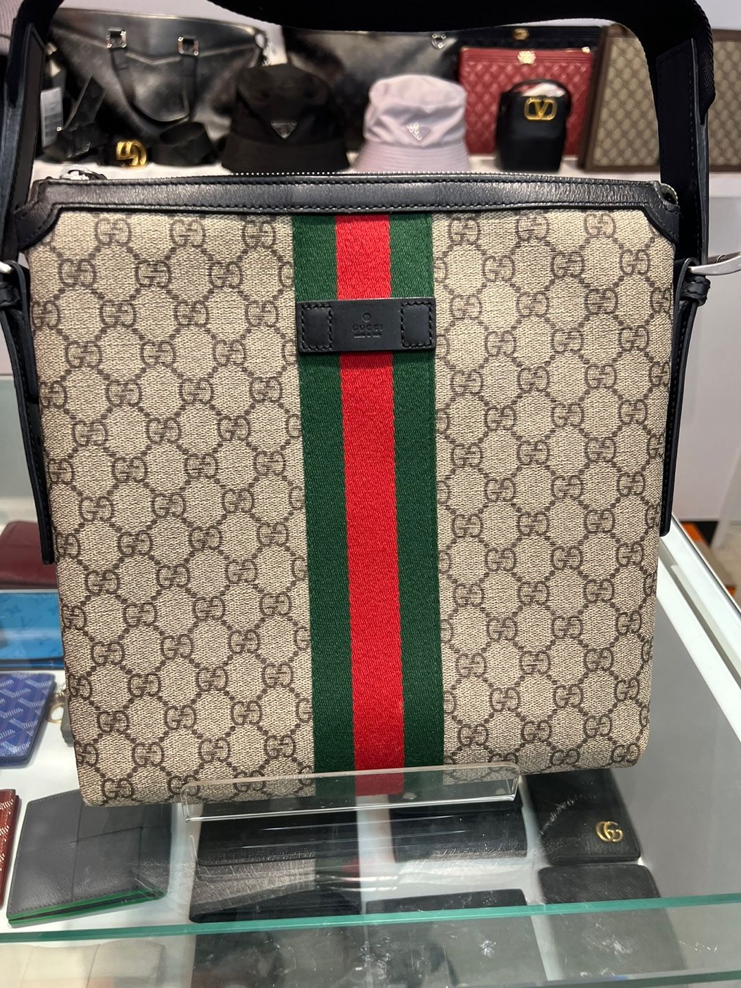 Gucci Web Supreme Messenger Bag Three-Line Crossbody 387111