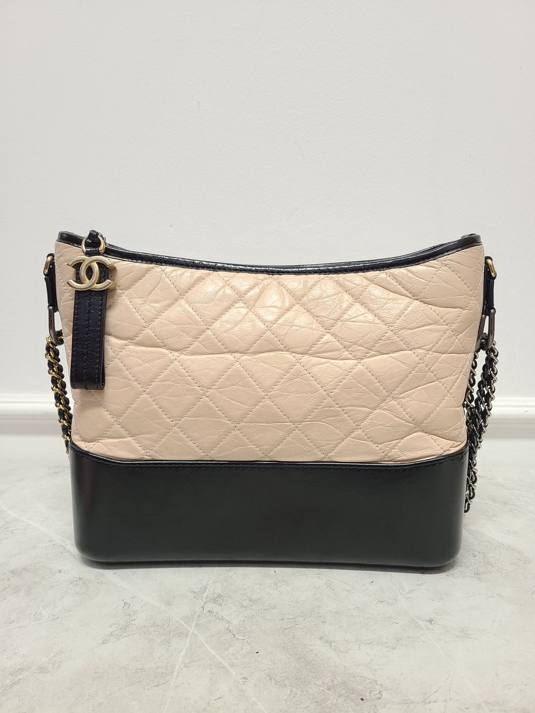 CHANEL Beige Gabriel Hobo Bag Medium 25 Series SKU25