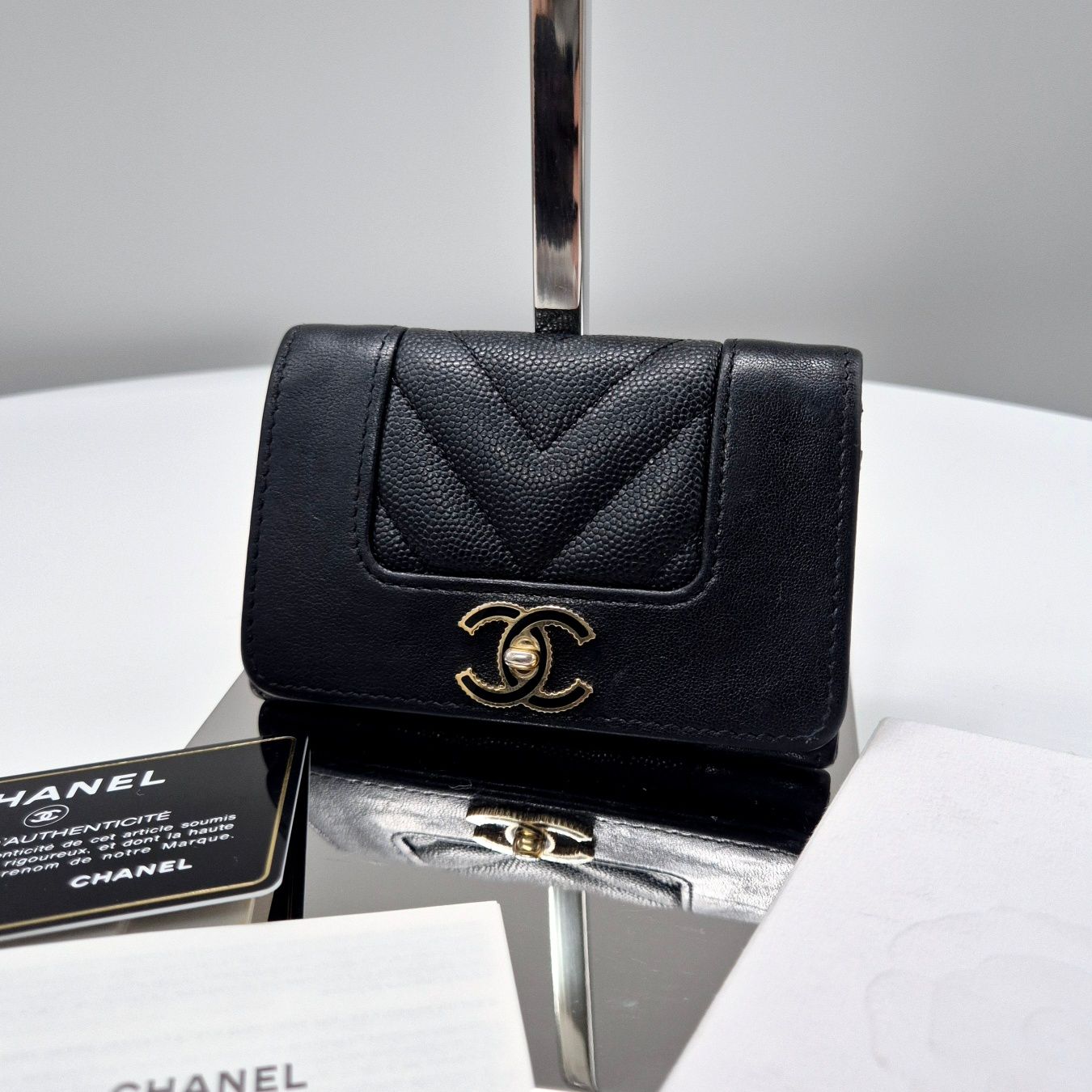 CHANEL Caviar Card Wallet Black (A70117)
