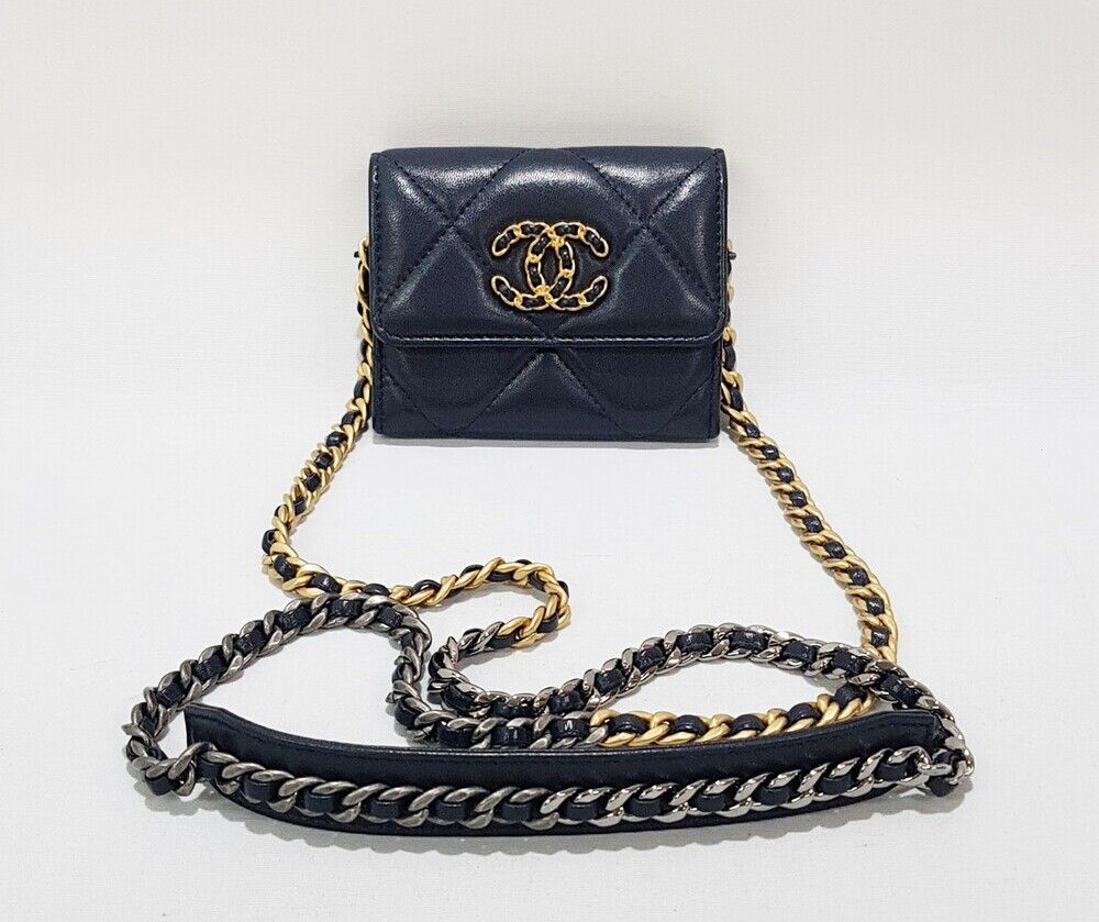 CHANEL Mini Crossbody Bag 19 AP1787