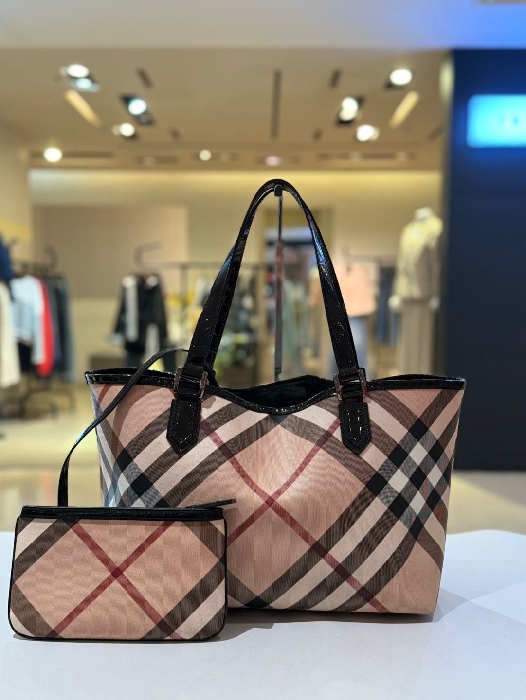 Burberry Classic Nova Check Nicky Shoulder Bag - SKU