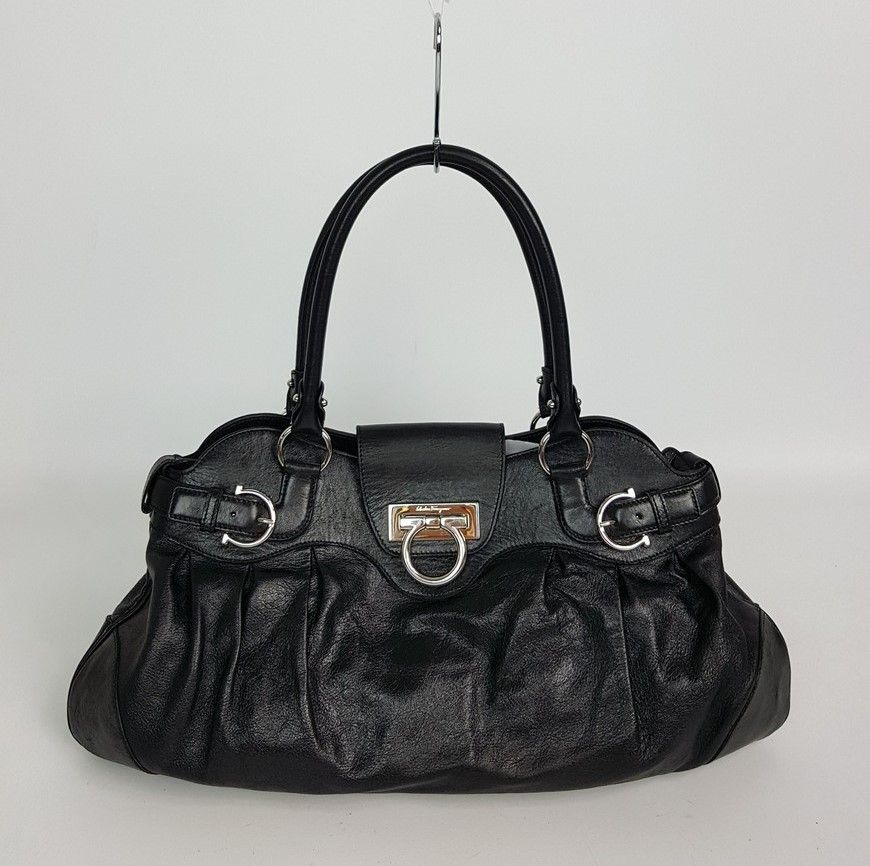 Salvatore Ferragamo Black Ferragamo Logo Shoulder Bag - Black (SKU: 123456)