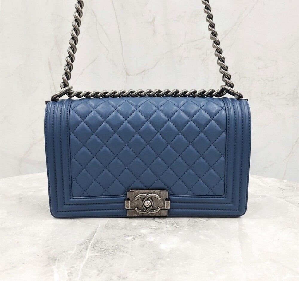 CHANEL Navy Lamb Skin Flap Bag Medium iPhone 23 Series