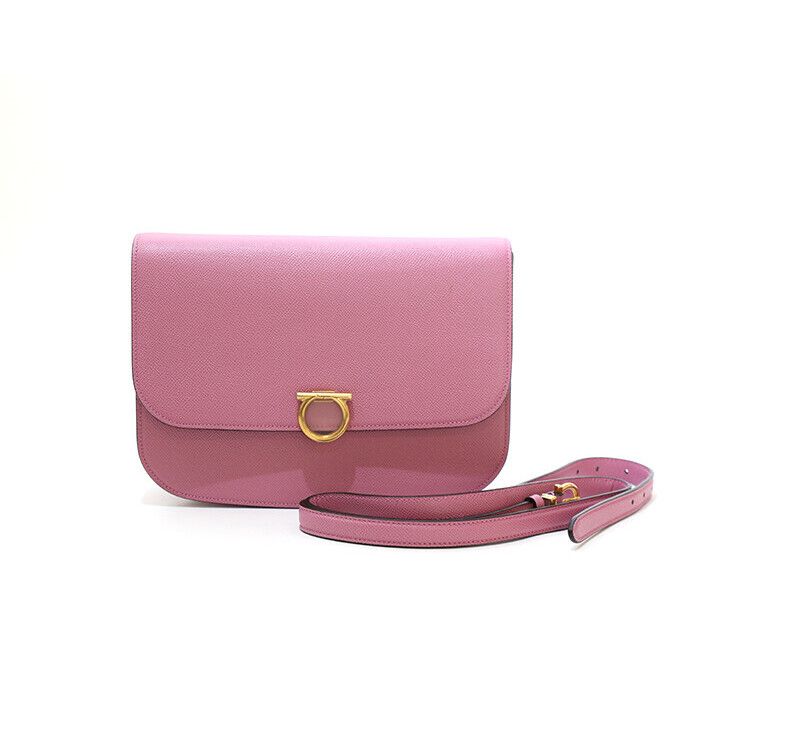 Salvatore Ferragamo Round Flap Gancini Flap Shoulder Bag Pink 210383