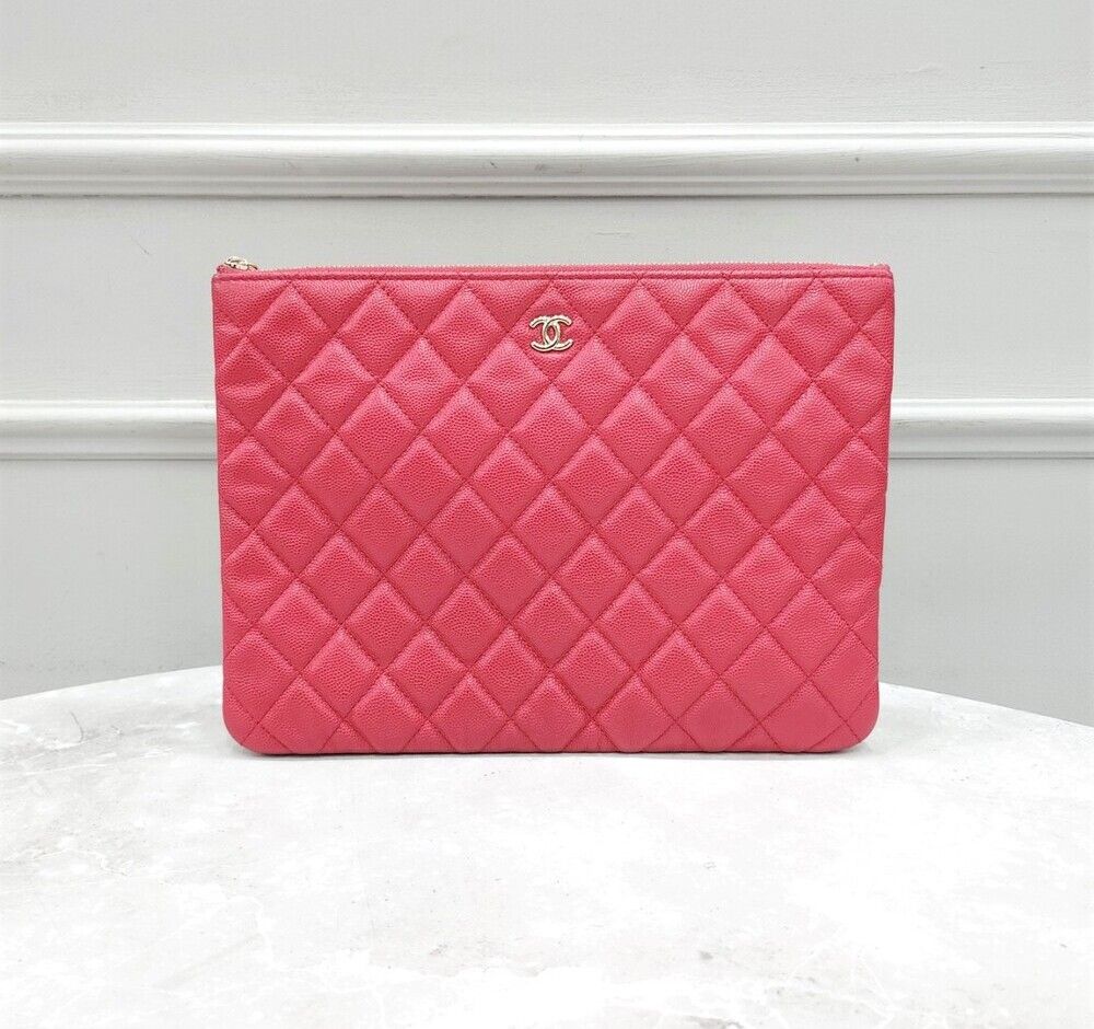 CHANEL Classic Caviar Clutch Medium 30s SKU 30