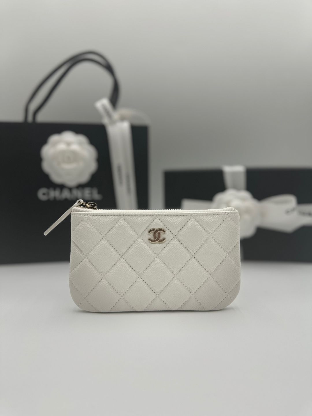 CHANEL Mini Pouch Caviar White Gold AP4020