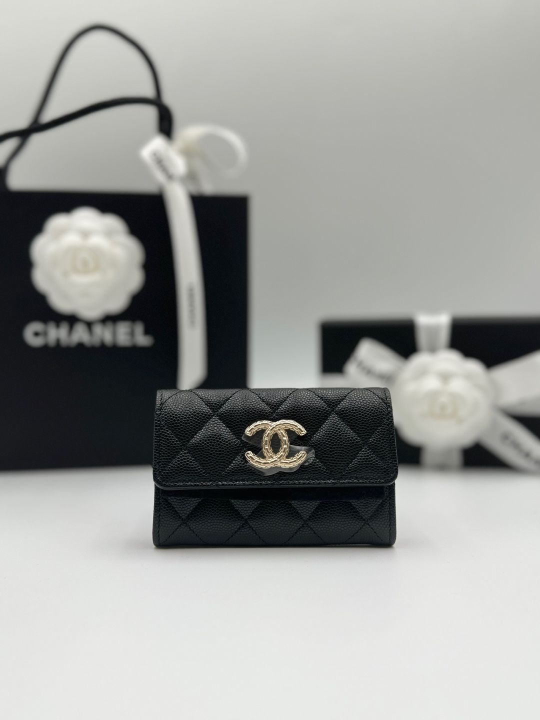 CHANEL Card Wallet Black Gold AP4089 24SS