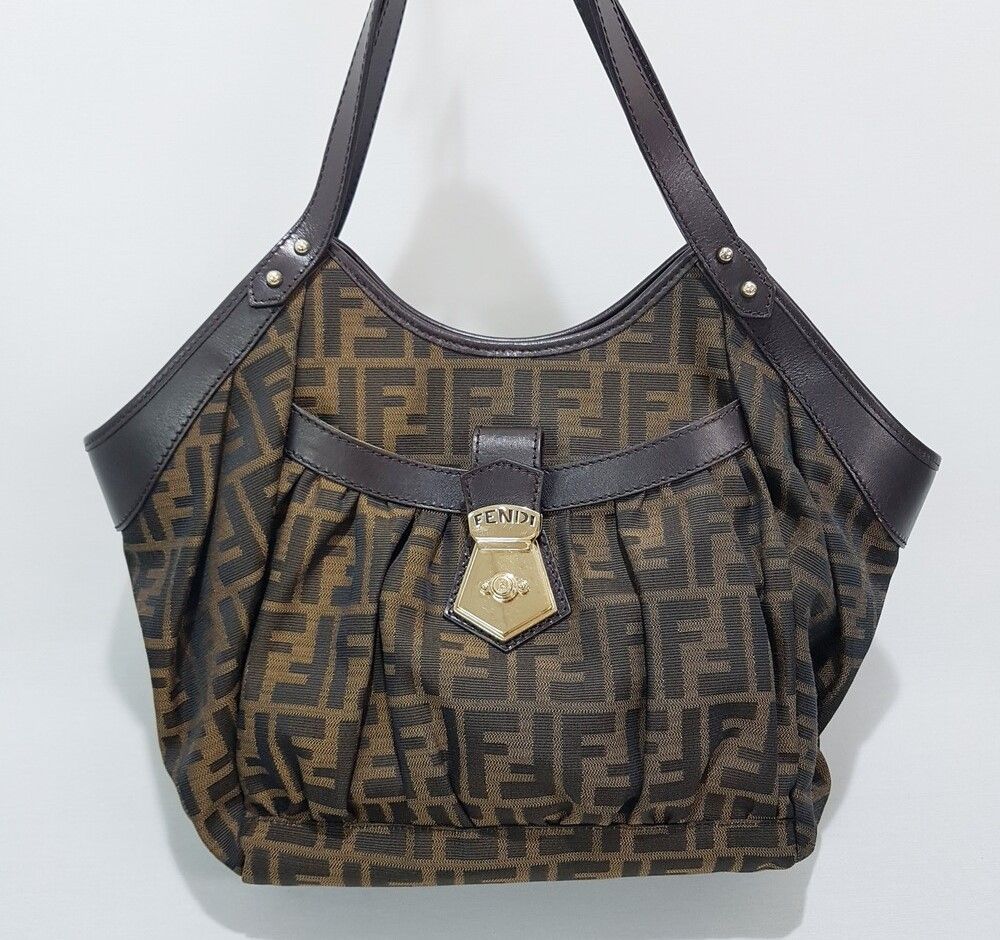 Fendi Chic Tote Shoulder Bag - SKU XXX123