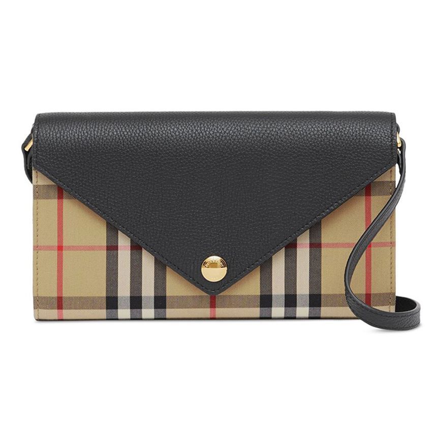 Burberry Vintage Strap Crossbody Bag Black 8022560