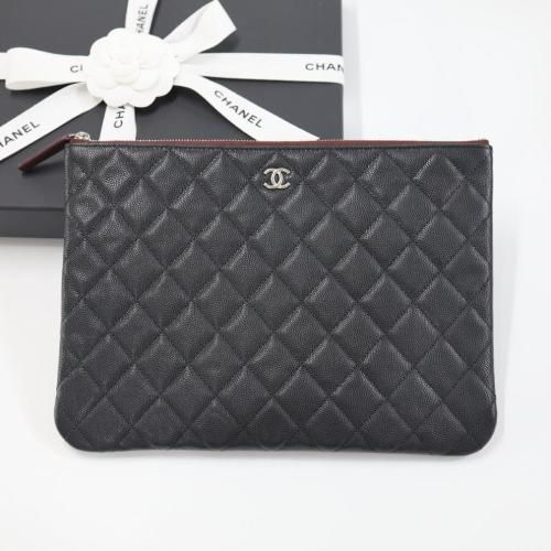 CHANEL Classic Clutch Black Caviar Medium with Inner Chip A82545