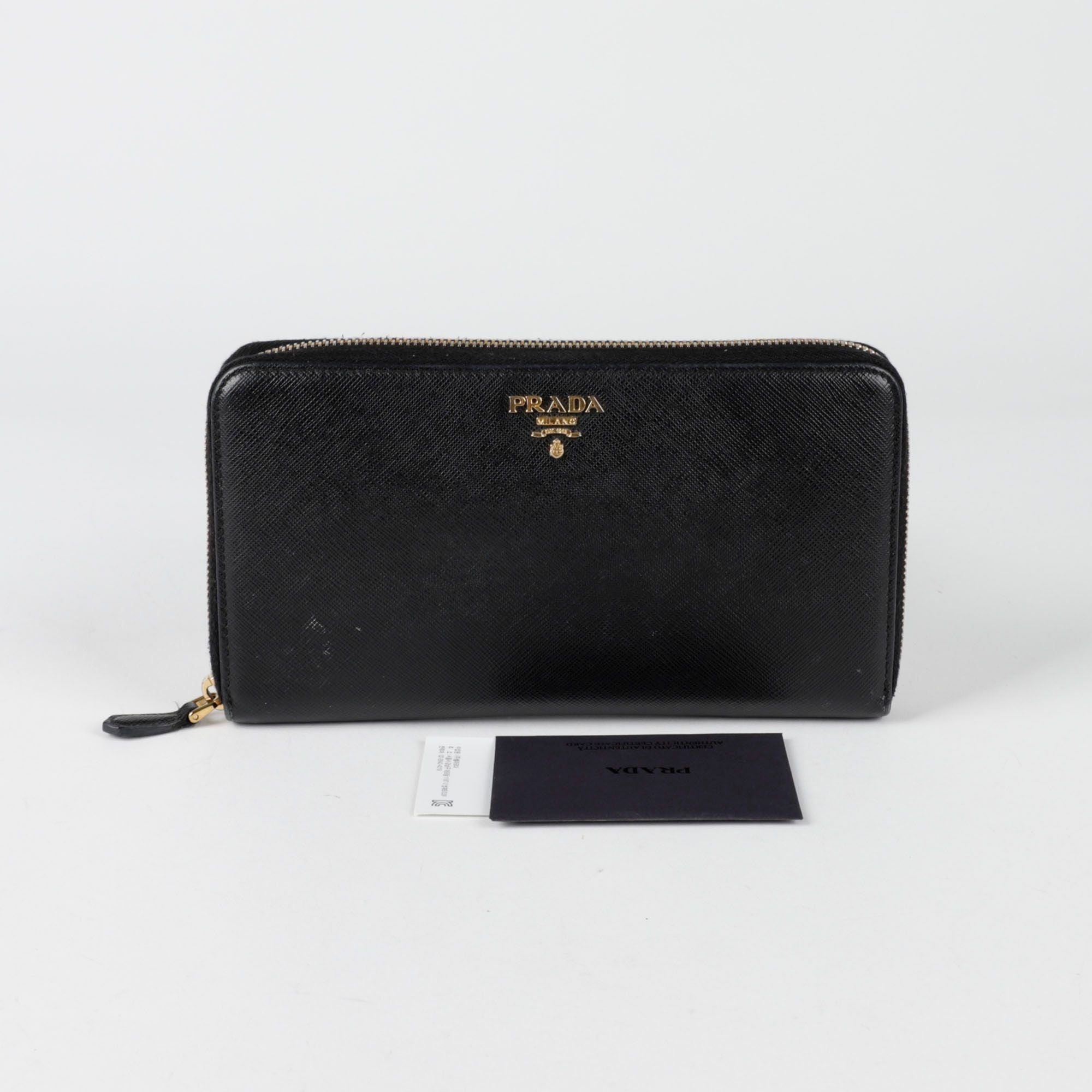 Prada Logo Wallet Clutch 1ML188
