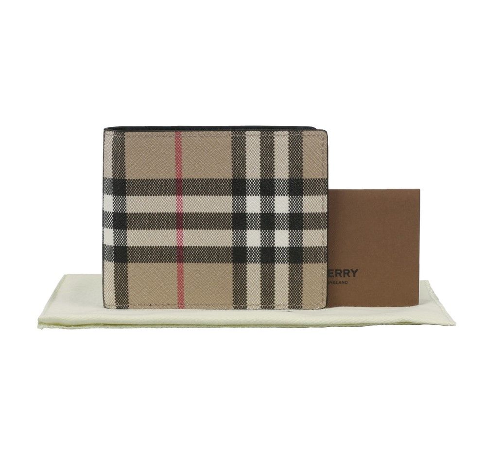Burberry Checkered Wallet 8049601 HIPFOLD
